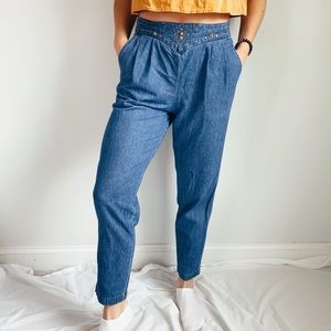 VINTAGE mom jeans w gems size 6